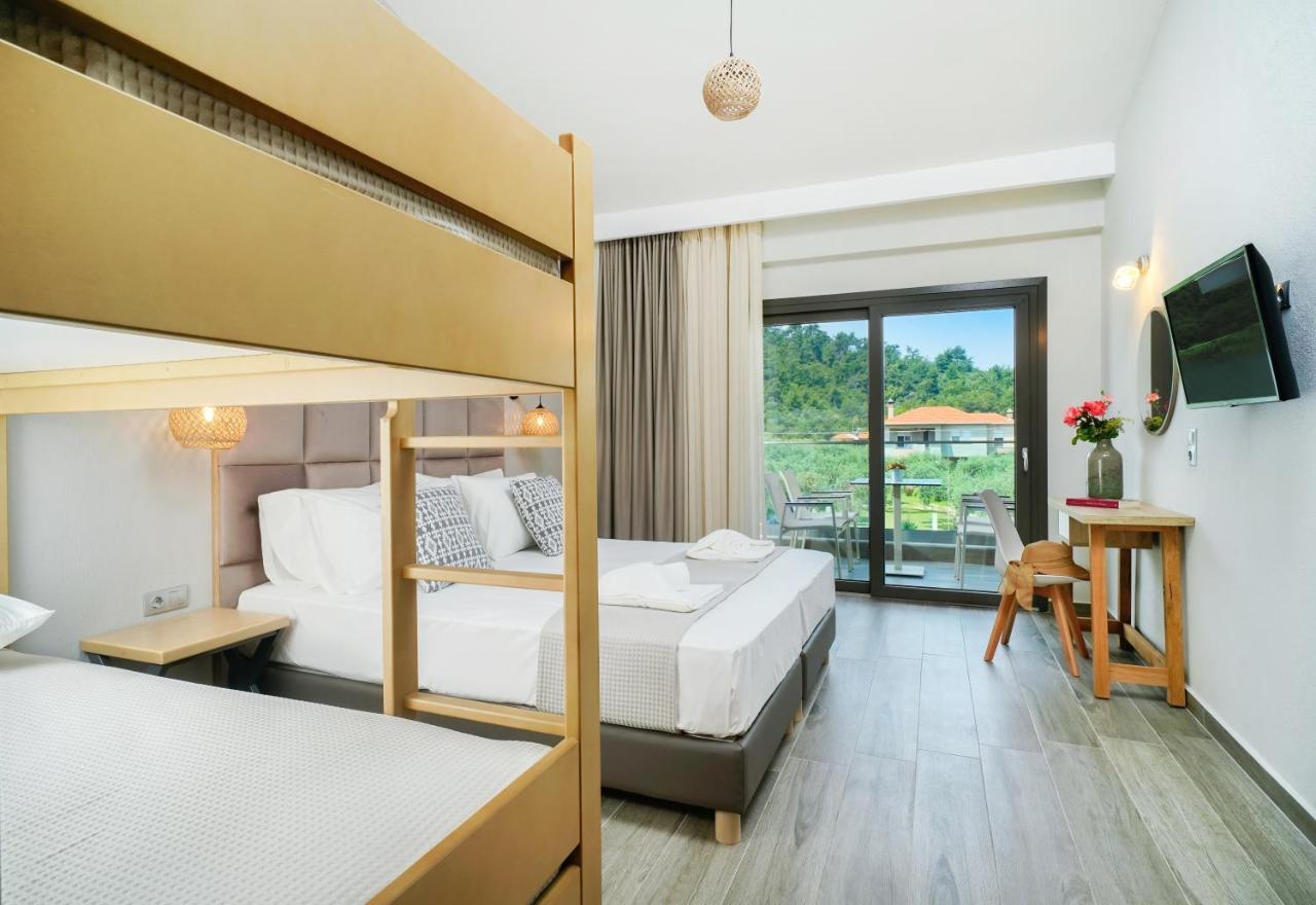 Aquamarine Luxury Rooms Thassos Exterior photo